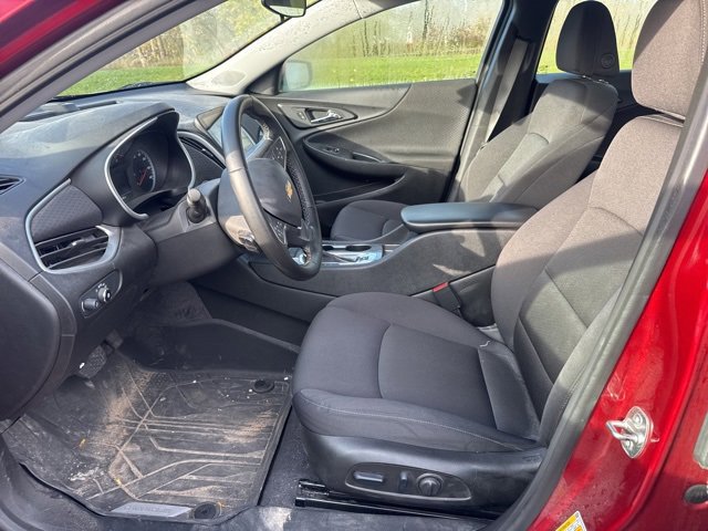 2024 Chevrolet Malibu RS photo 4