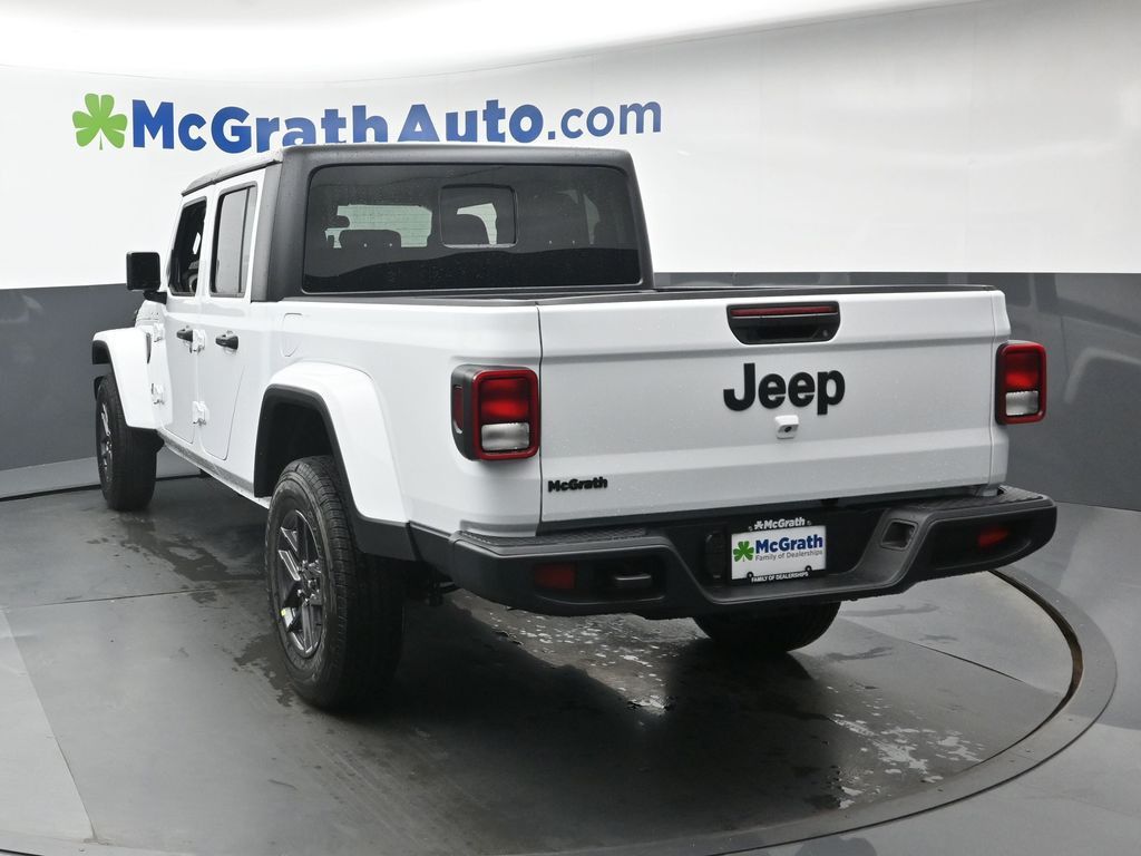 2025 Jeep Gladiator Sport S photo 19