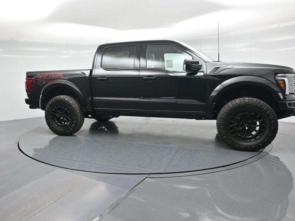 2025 Ford F-150 Raptor photo 23