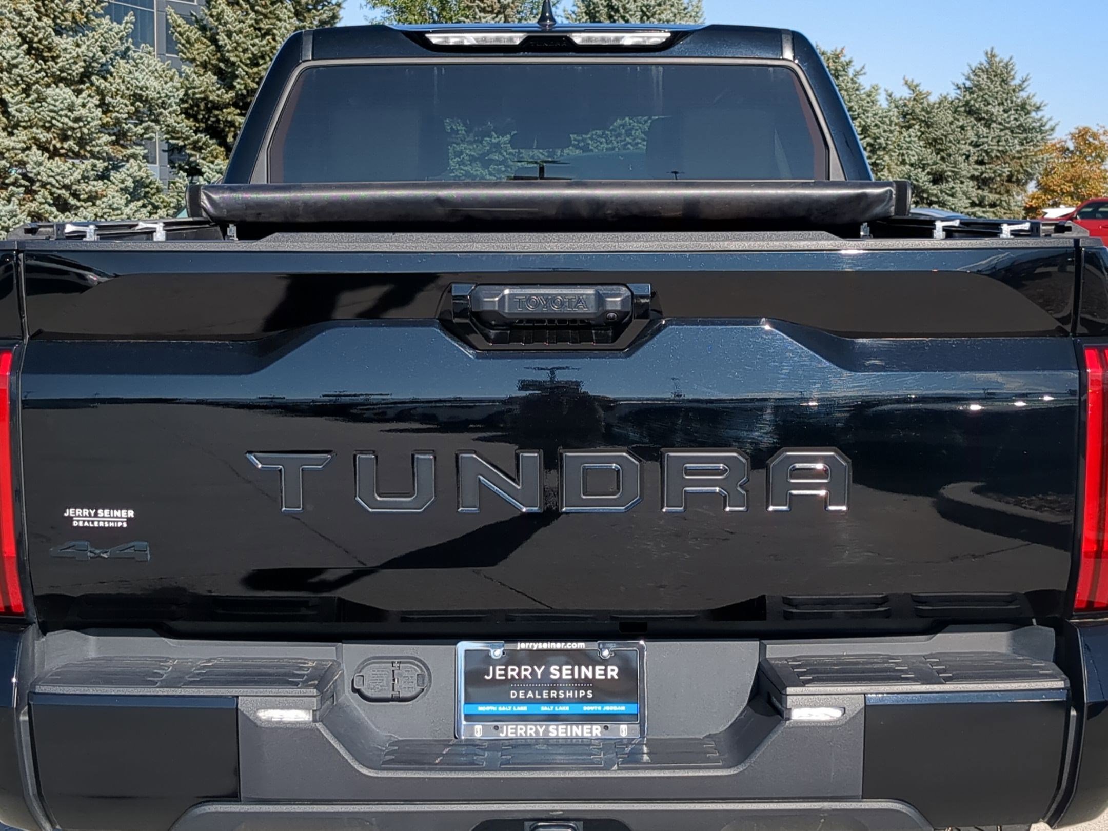 2023 Toyota Tundra SR5 photo 13