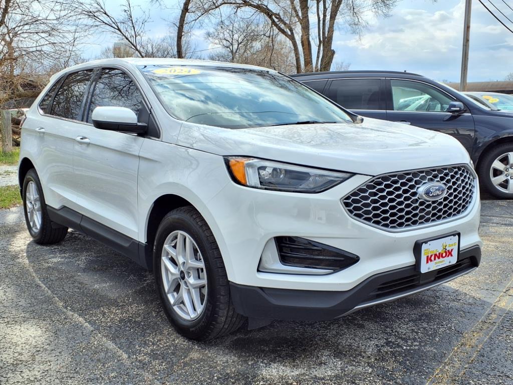 2024 Ford Edge SEL photo 3