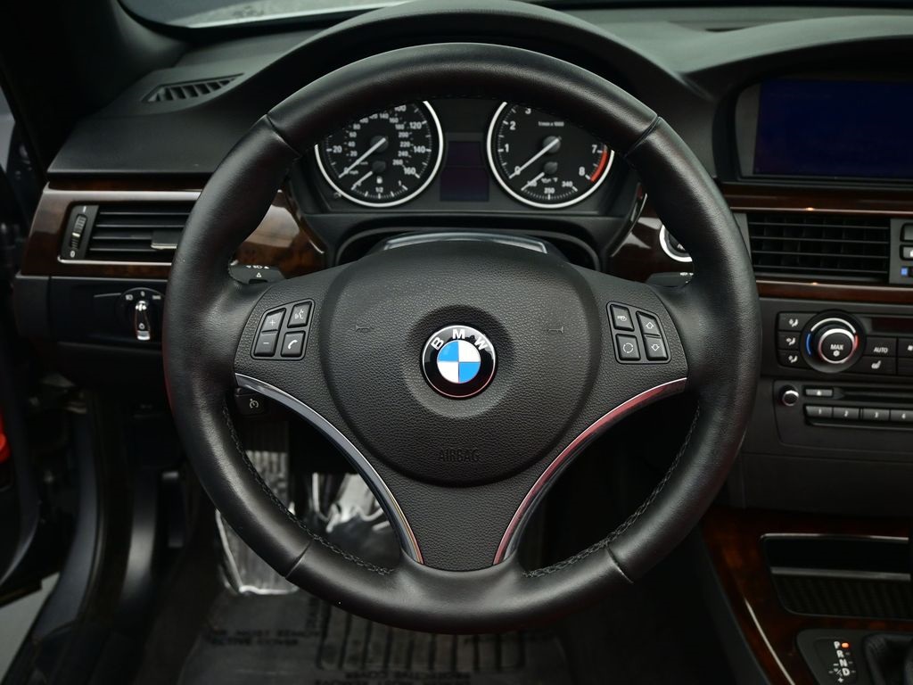2011 Bmw 328i 3-series photo 3