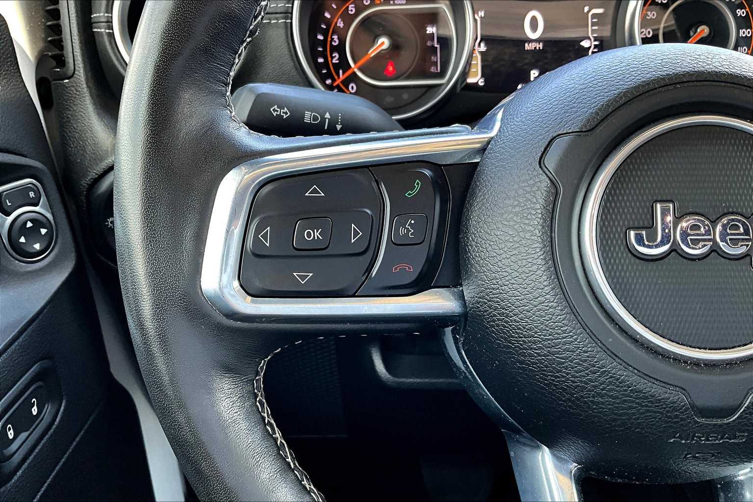 2022 Jeep Gladiator Overland photo 21