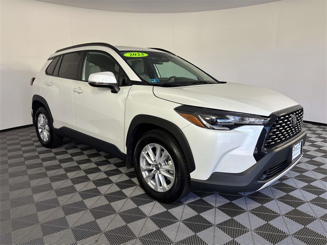 2023 Toyota Corolla Cross LE