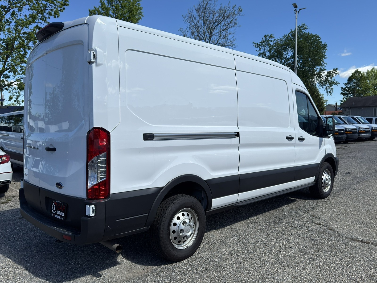 2023 Ford Transit Cargo Van photo 8