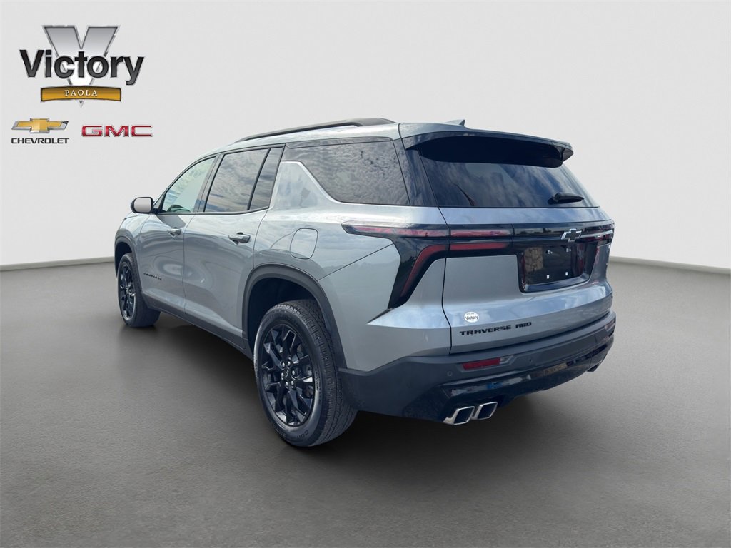 2024 Chevrolet Traverse photo 4