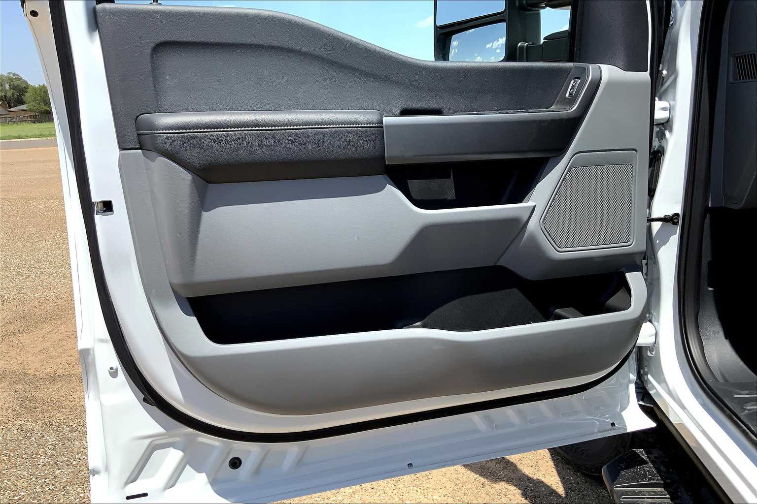 2025 Ford F-250 XL photo 10