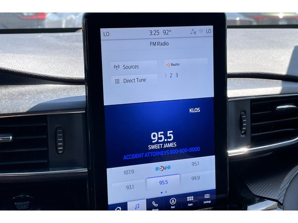 2023 Ford Explorer ST photo 26
