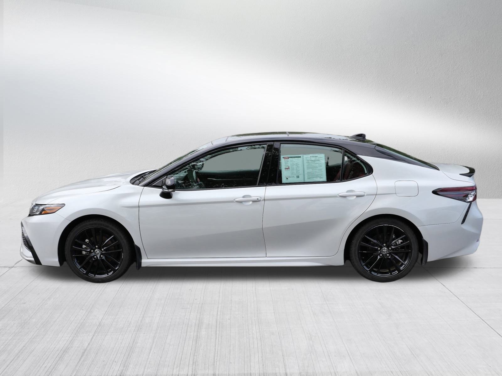 2024 Toyota Camry XSE photo 3