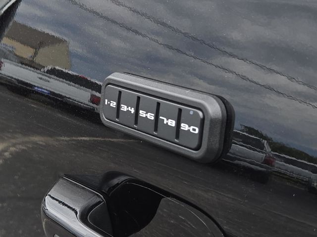 2025 Ford F-150 Tremor photo 9