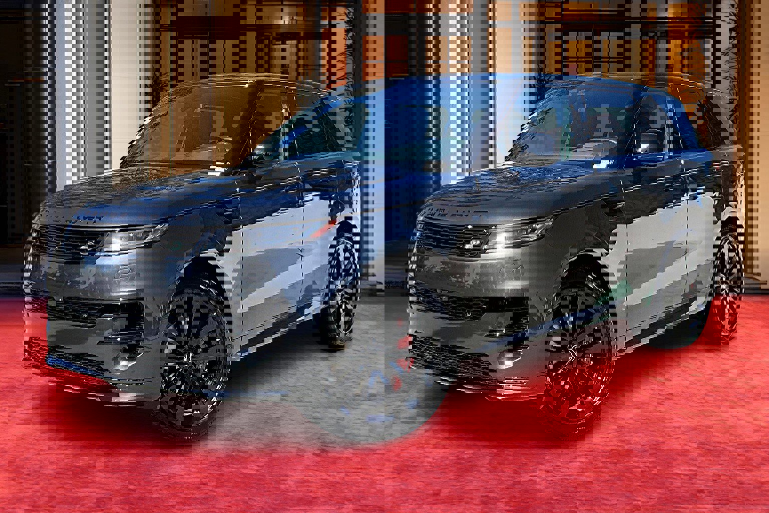 2025 Land Rover Range Rover Sport Dynamic SE's photo