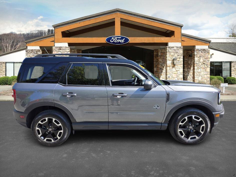 2024 Ford Bronco Sport Outer Banks photo 4