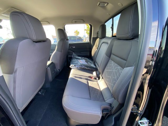 2026 Nissan Frontier SV photo 14