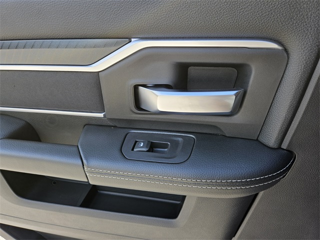 2026 Ram 2500 Big Horn photo 10