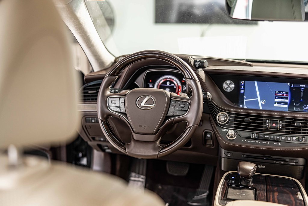 2018 LEXUS LS - Image 36