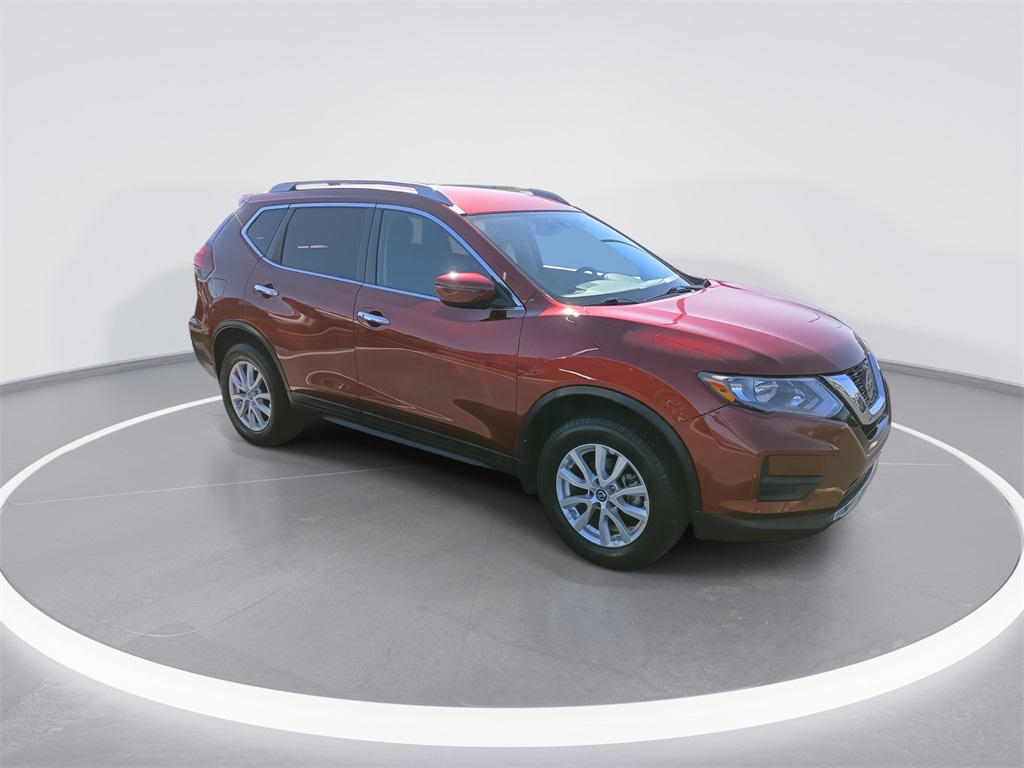 2018 Nissan Rogue SV photo 2