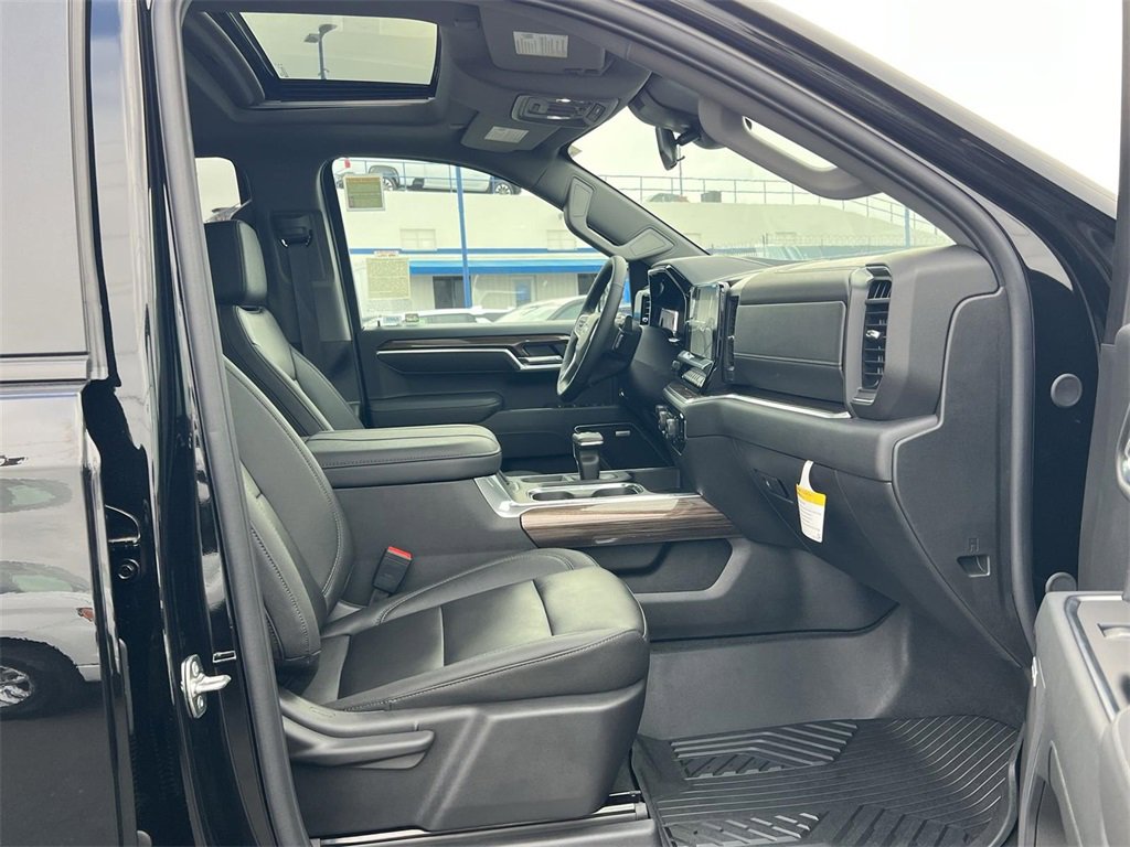 2026 Chevrolet Silverado 1500 RST photo 34