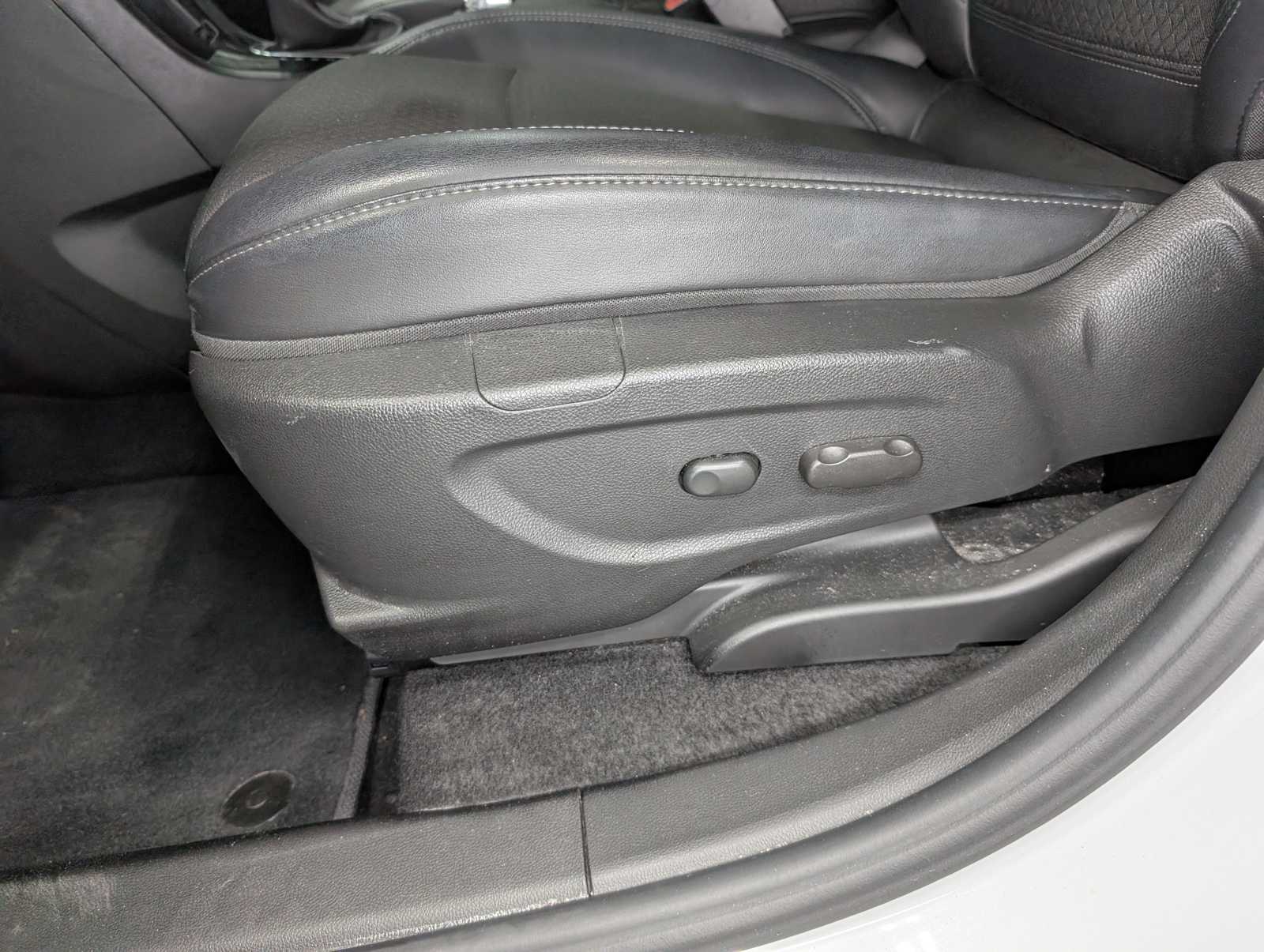 2021 Buick Encore Preferred photo 33