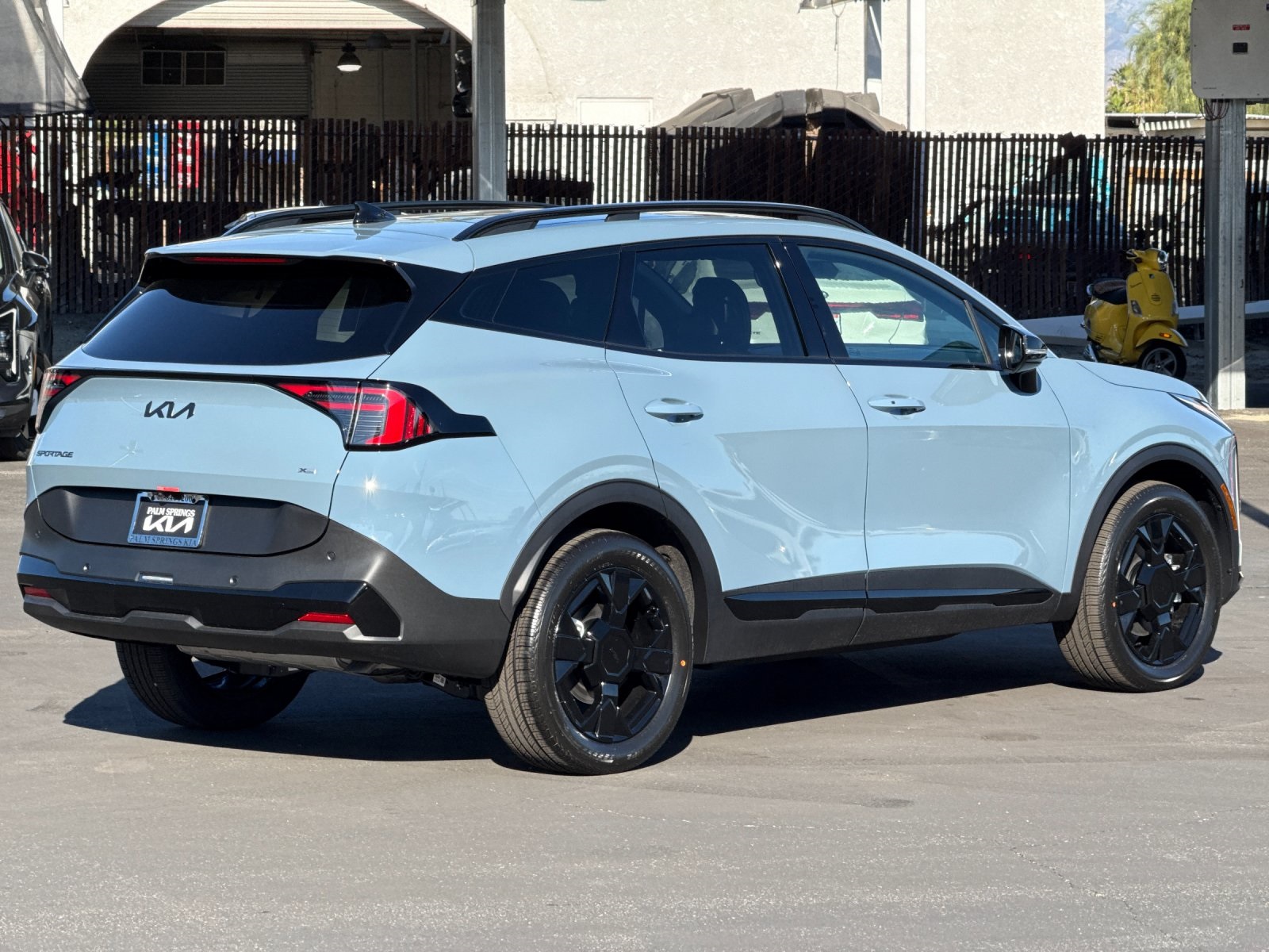 2026 Kia Sportage Hybrid X-Line photo 2