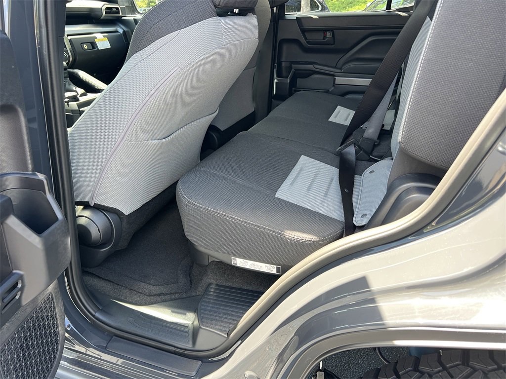 2025 Toyota 4Runner photo 20