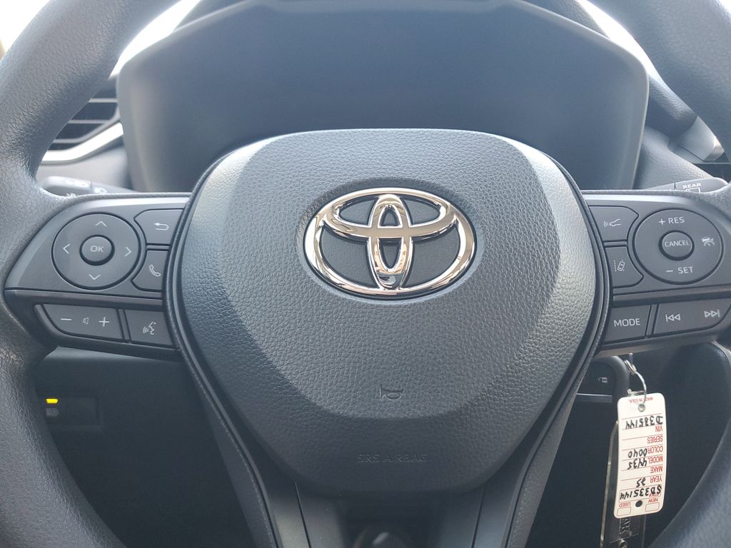 2025 Toyota RAV4 Hybrid LE photo 19