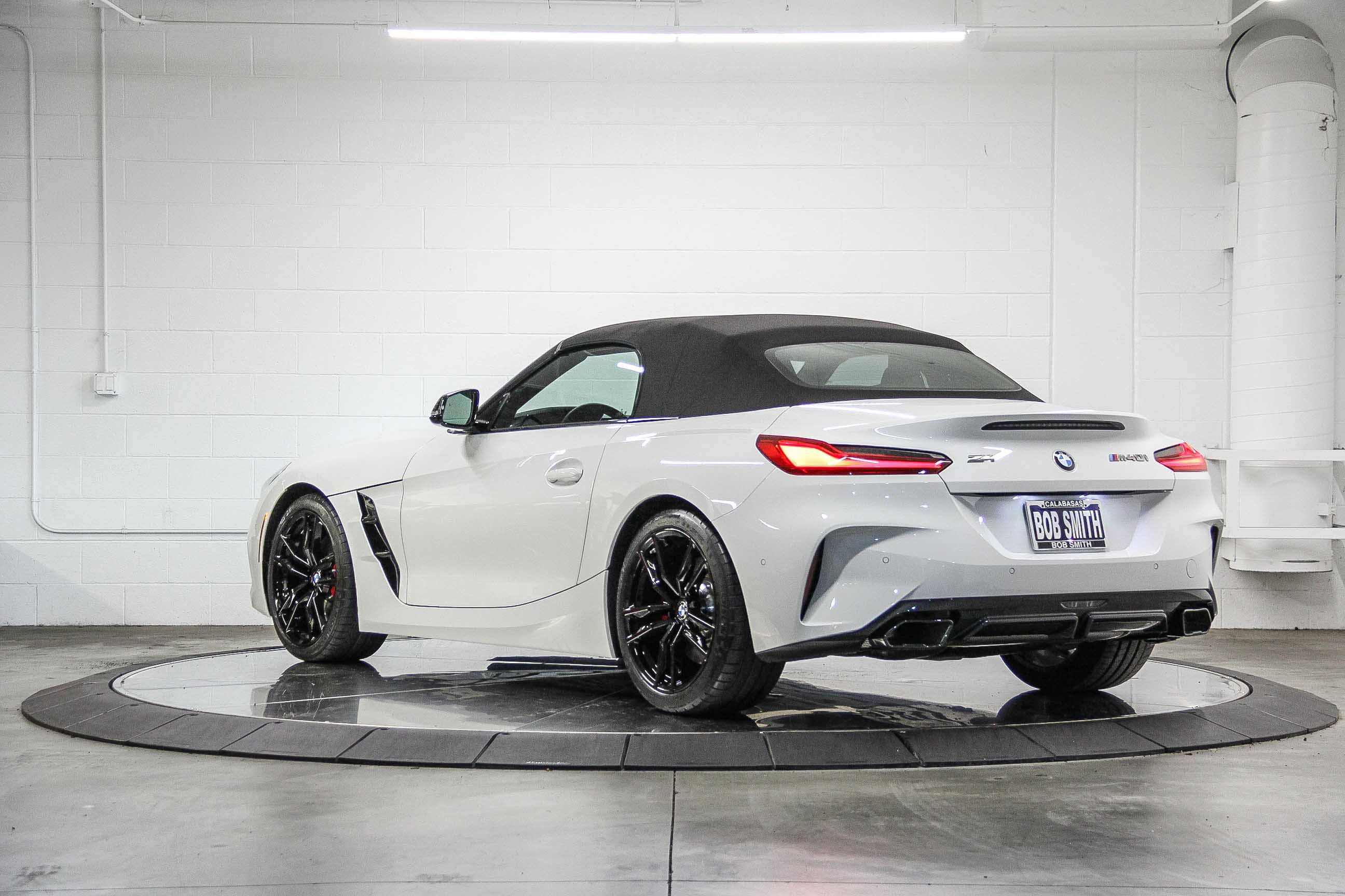 2026 Bmw Z4 M40i Roadster photo 4