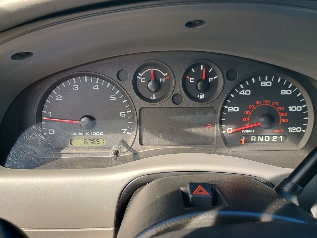 2005 Ford Ranger XLT photo 12