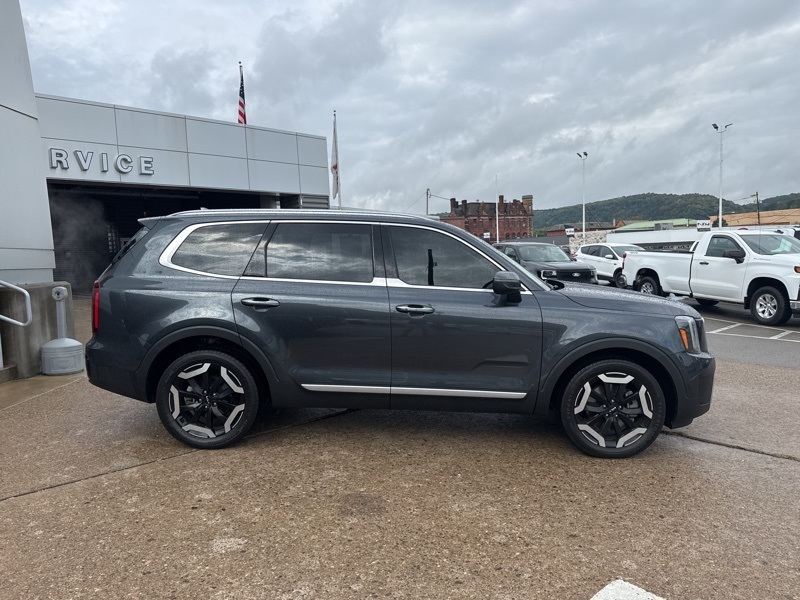 2024 Kia Telluride S photo 4