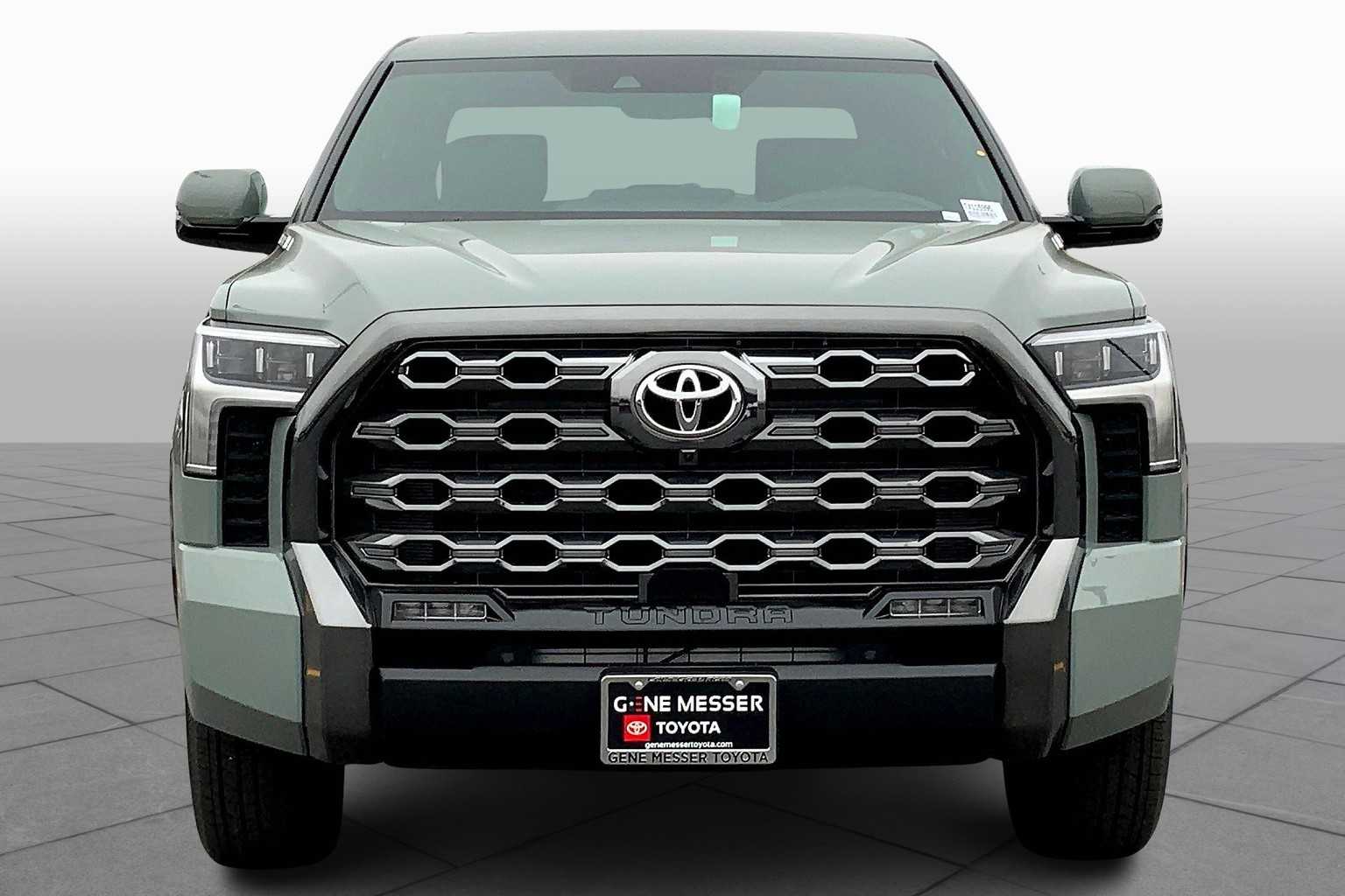 2026 Toyota Tundra Platinum CrewMax photo 3