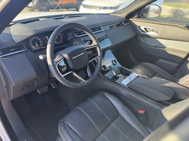 2023 Land Rover Range Rover Velar R-Dynamic S photo 3