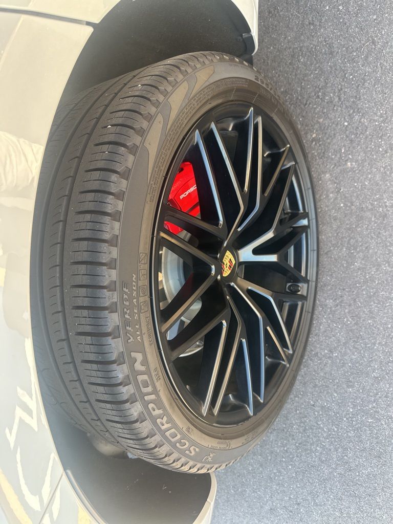 2022 Porsche Macan GTS photo 5