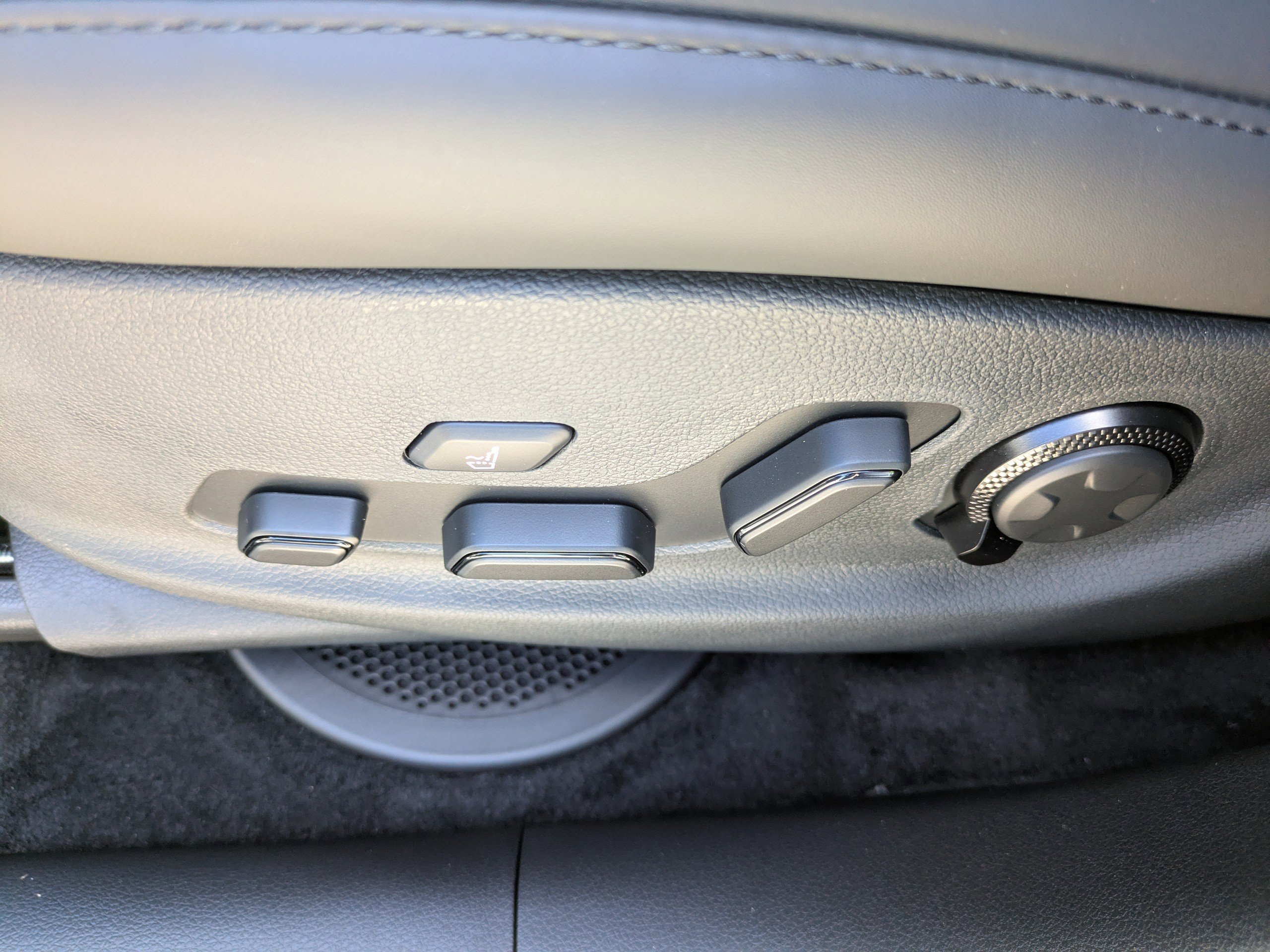 2026 Genesis GV80 3.5T Prestige photo 9