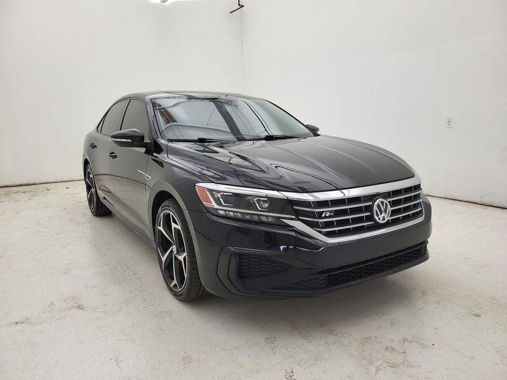 2020 Volkswagen Passat 2.0T R-Line photo 14