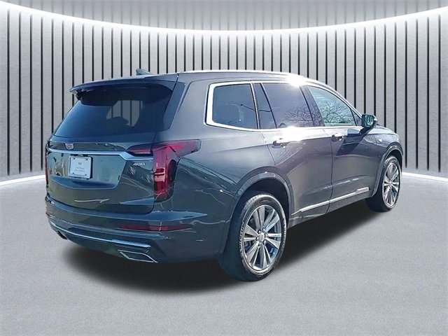 2023 Cadillac XT6 Premium Luxury photo 3