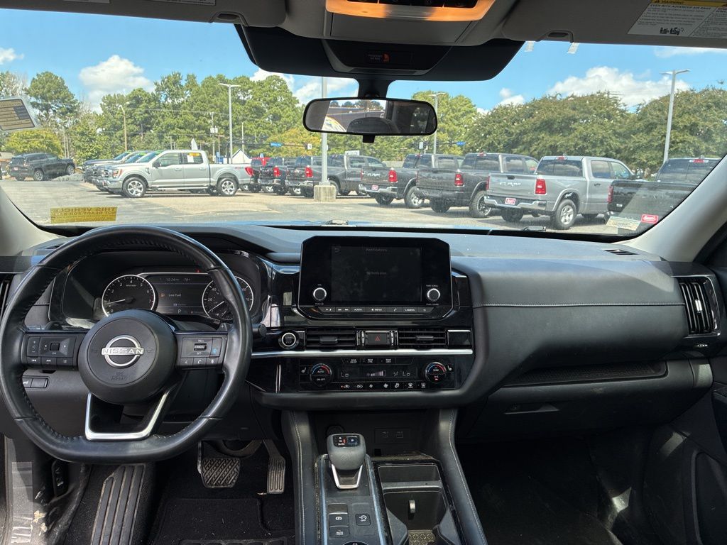 2022 Nissan Pathfinder SV photo 19