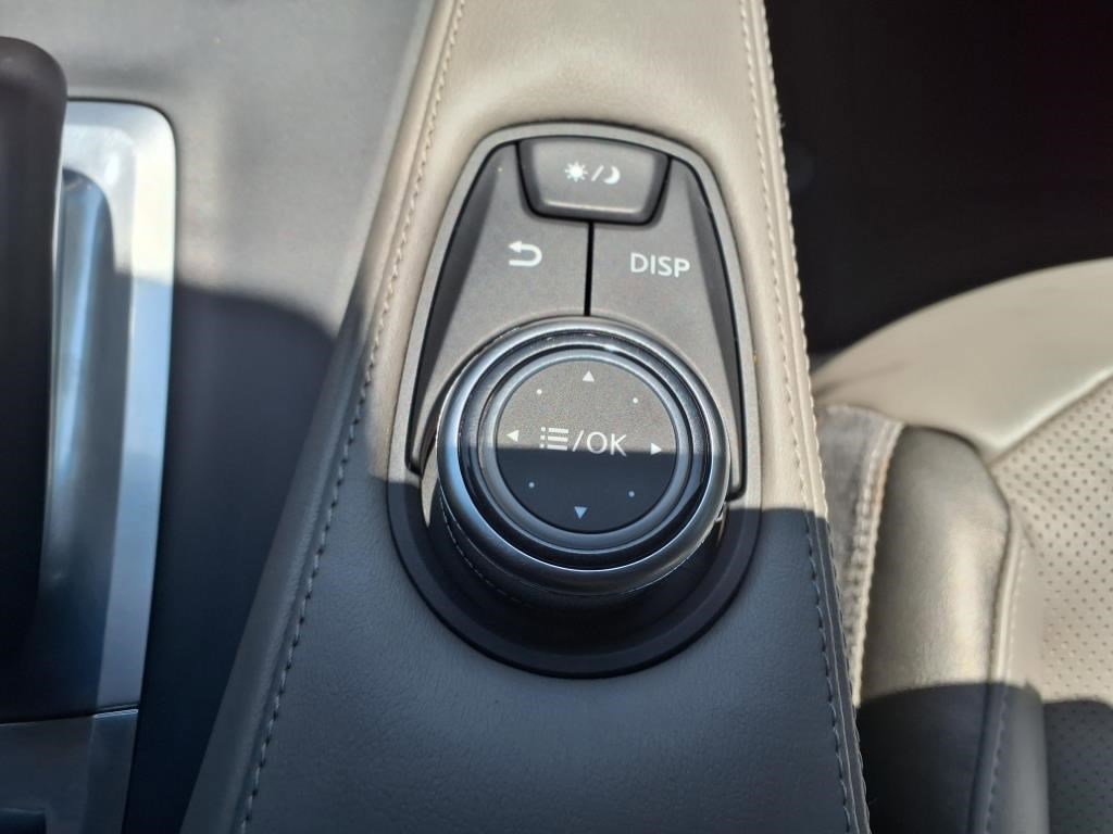 2024 Infiniti QX50 Luxe photo 22