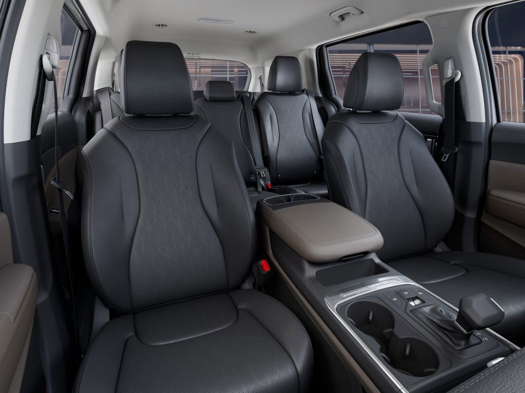 2025 Kia Carnival LXS photo 14