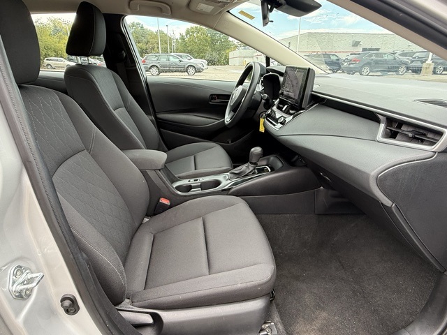2024 Toyota Corolla LE photo 19