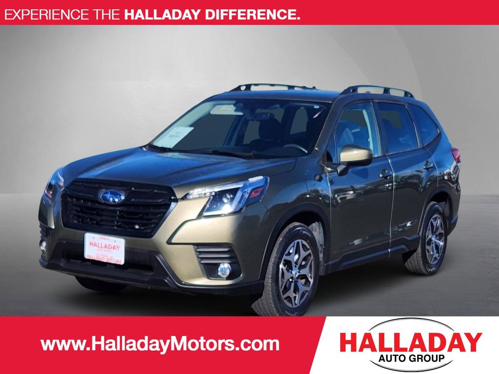 2023 Subaru Forester Premium