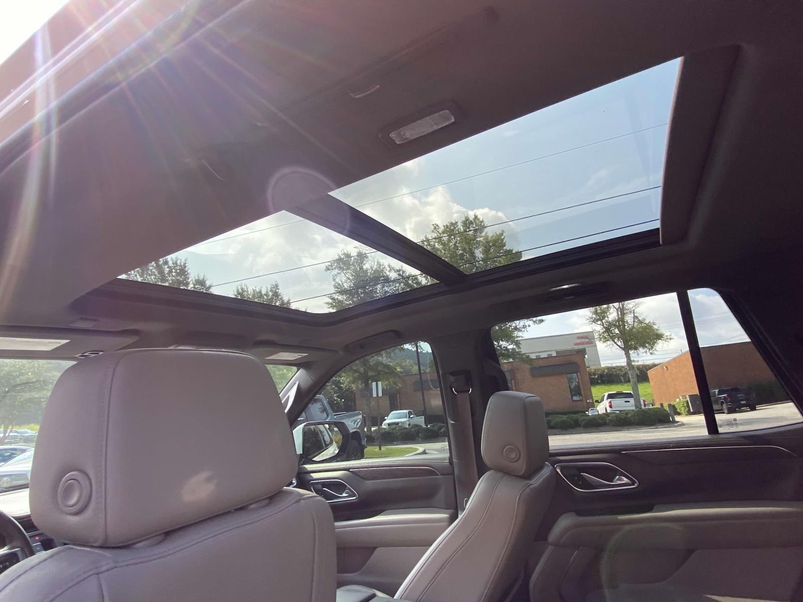 2021 Chevrolet Tahoe Z71 photo 3