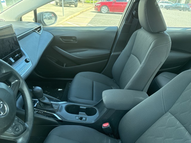 2024 Toyota Corolla LE photo 7
