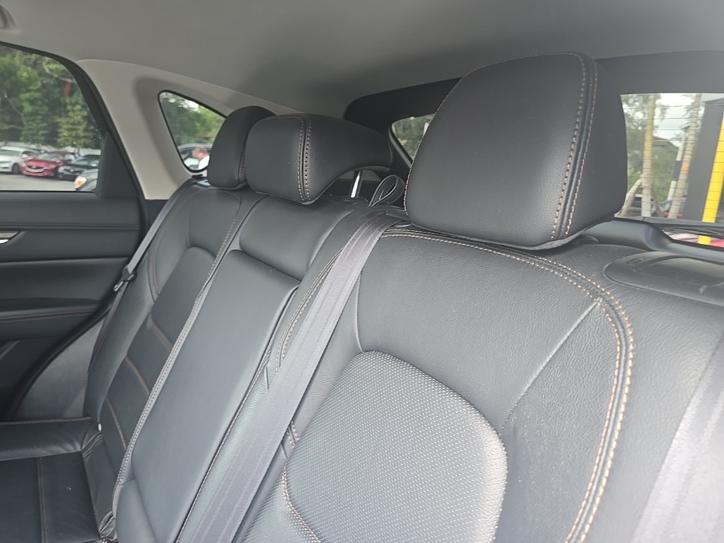 2017 Mazda CX-5 Grand Touring photo 24
