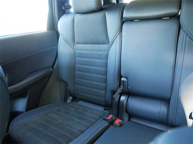 2025 Mitsubishi Outlander SE photo 13