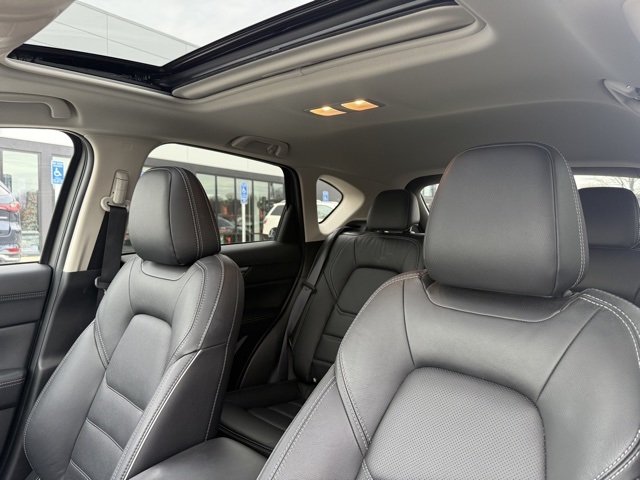 2024 Mazda CX-5 2.5 S Premium photo 2