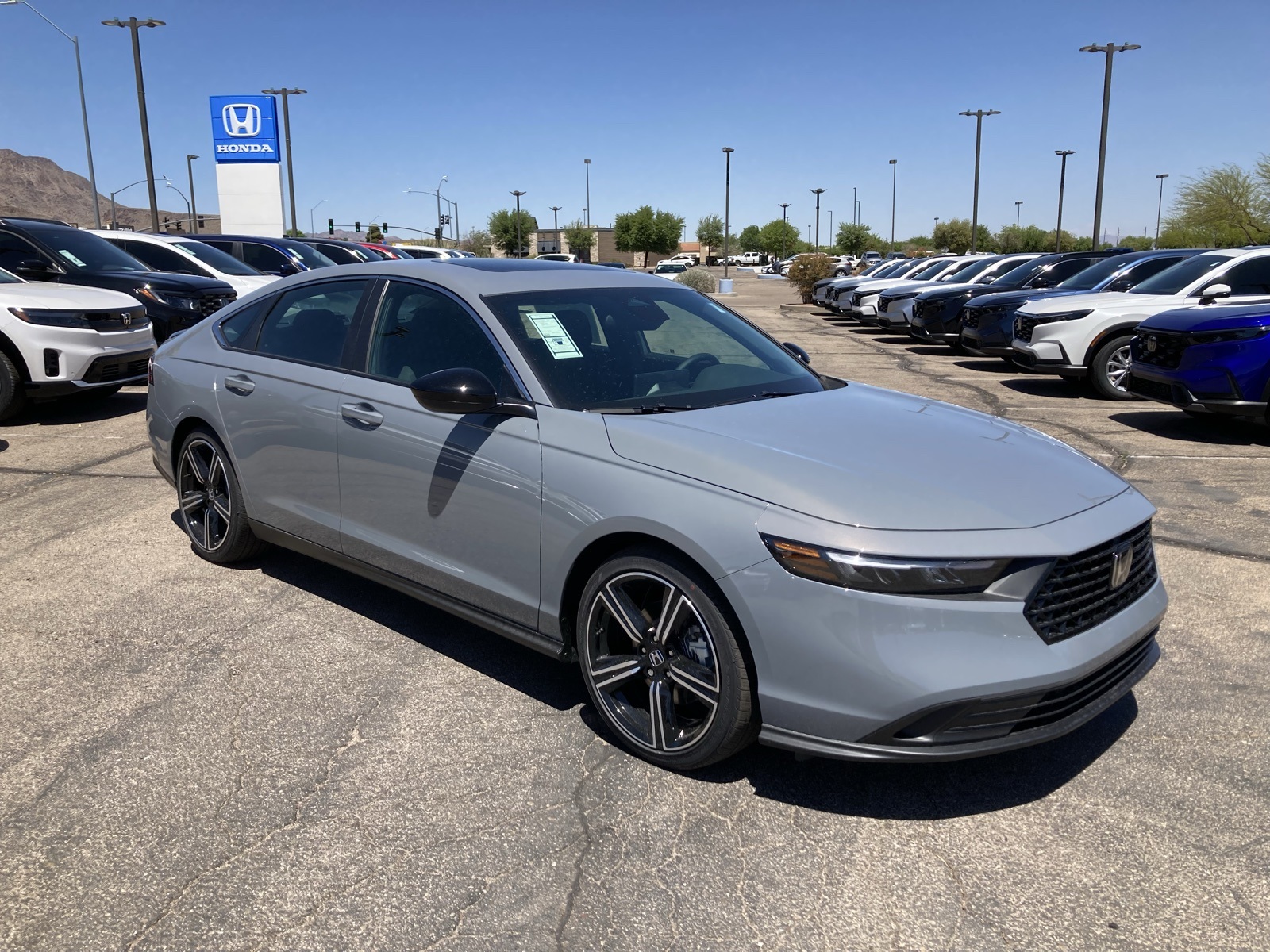 2025 Honda Accord Hybrid Sport photo 3