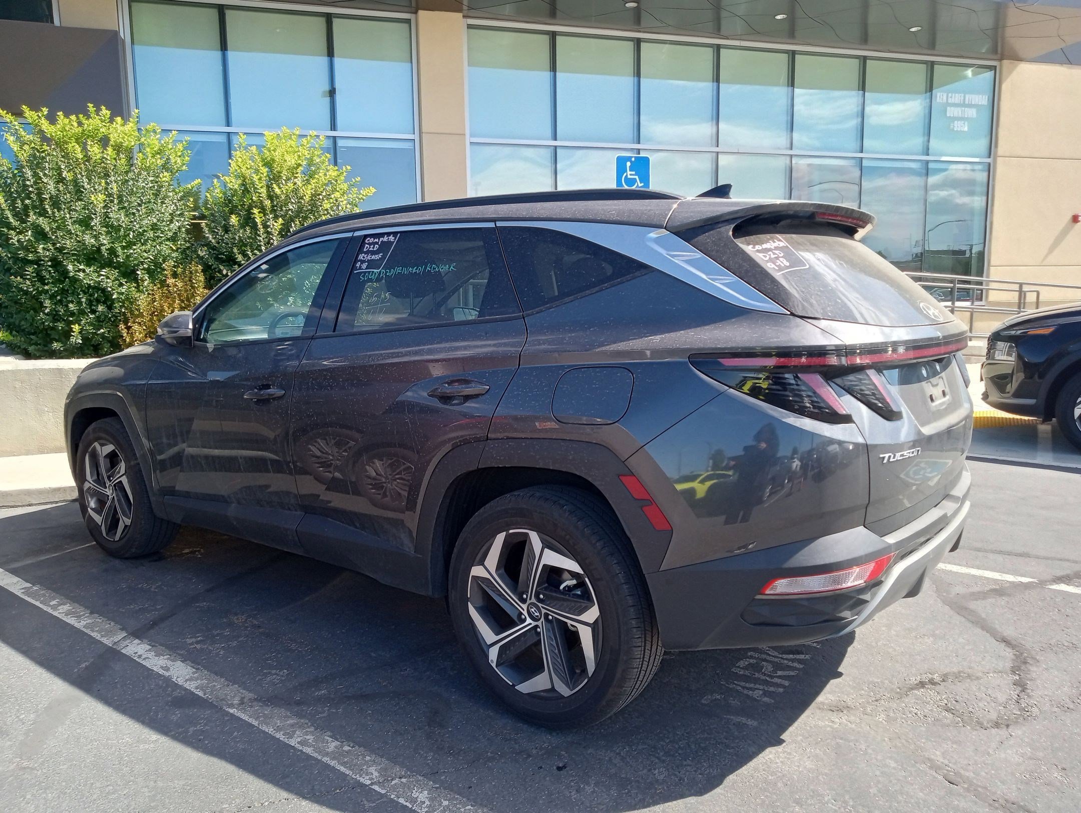 2024 Hyundai Tucson Limited photo 2