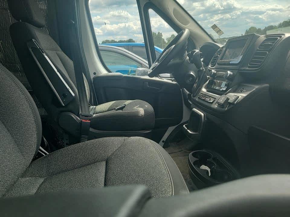 2023 Ram ProMaster 2500 photo 4