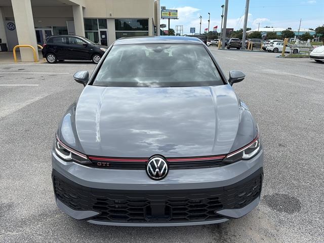 2025 Volkswagen Golf GTI SE photo 2