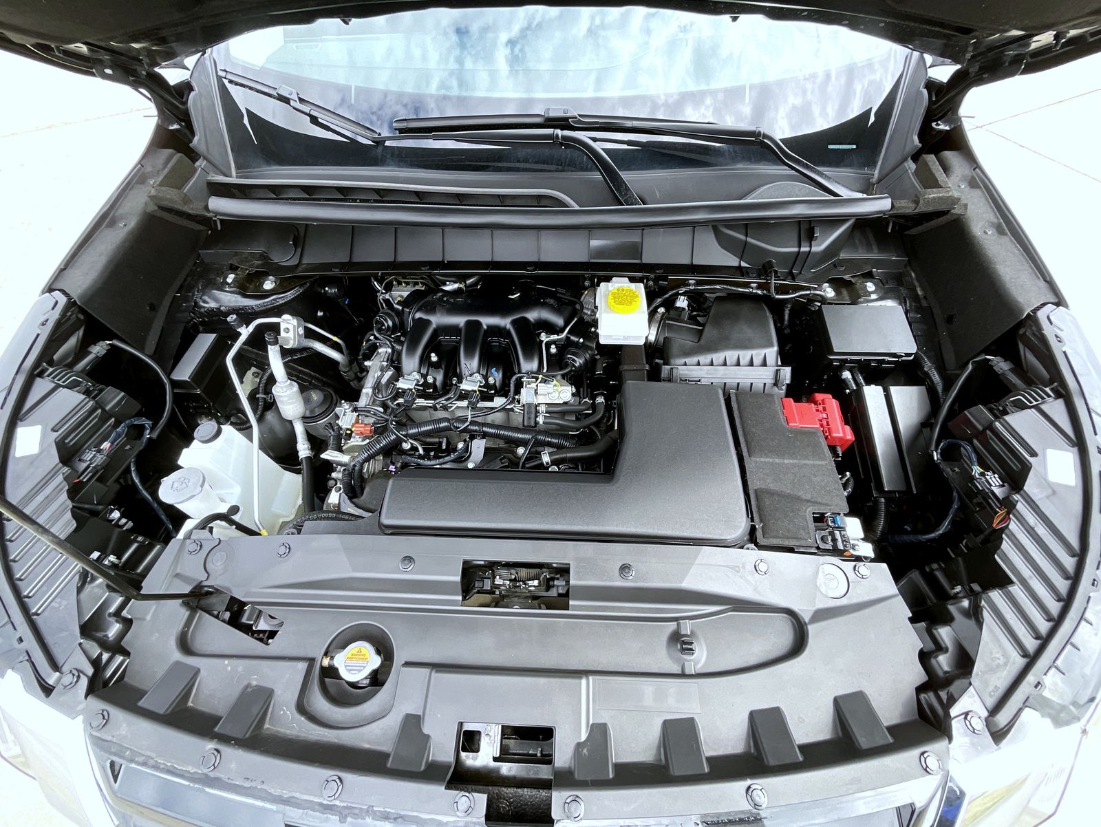 2023 Nissan Pathfinder S photo 26
