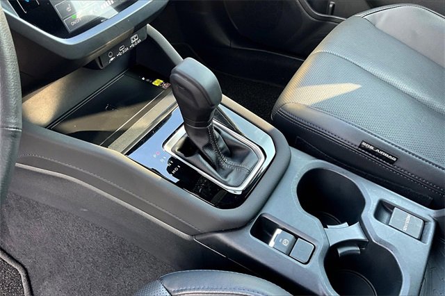 2025 Subaru Forester Limited Base photo 14
